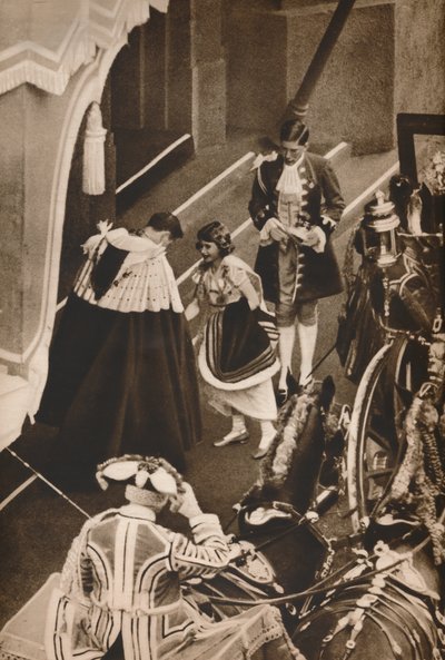 La Princesa Isabel llegando a la Coronación de sus padres, 1937 de Unbekannt