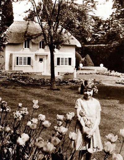 La Princesa Isabel, futura Reina Isabel II de Gran Bretaña, Windsor, 1930s de Unbekannt