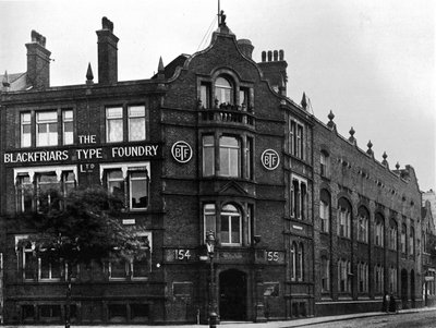 Progreso en la fundición de tipos - La fundición de tipos de Blackfriars, 1909 de Unbekannt