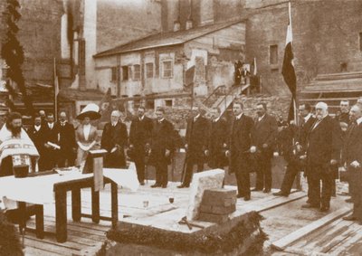 Oración pública antes del inicio de las obras de construcción de la nueva embajada alemana en San Pet de Unbekannt