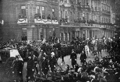 Procesión fúnebre de la Reina Victoria pasando por Londres, 1901 de Unbekannt