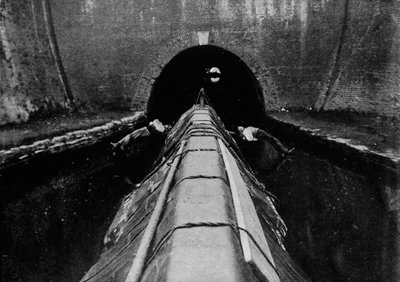 Listo para empezar a remar un barco de canal, Londres de Unbekannt