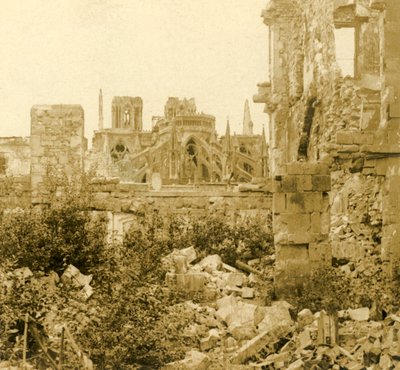 Catedral de Reims, Reims, norte de Francia, c1914-c1918 de Unbekannt