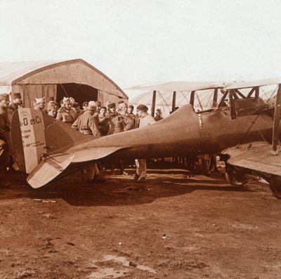 Retorno de avión de combate, c1914-c1918 de Unbekannt