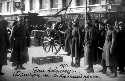 Barricadas revolucionarias en Liteyny Prospekt, Petrogrado, Rusia, 27 de febrero de 1917 de Unbekannt