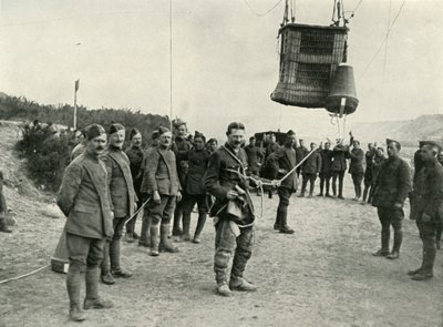 Los globos cometa de la Artillería de Campo Real eran los ojos de nuestros cañones en Francia, 1919 de Unbekannt