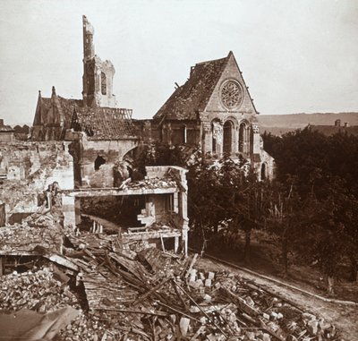 Iglesia en ruinas, Vauxaillon, norte de Francia, c1914-c1918 de Unbekannt