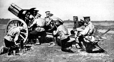 Obús ruso en práctica de tiro, Primera Guerra Mundial, 1914 de Unbekannt