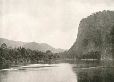 Segundo desfiladero en el río Irrawaddy, cerca de Bhamo, 1900 de Unbekannt
