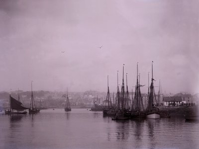 Barcos en el puerto de Plymouth en Devon de Unbekannt