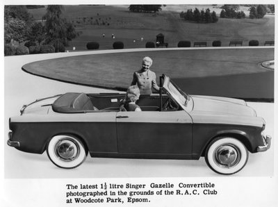 Singer Gazelle convertible, Woodcote Park, Epsom, Surrey, c1956-c1963 de Unbekannt