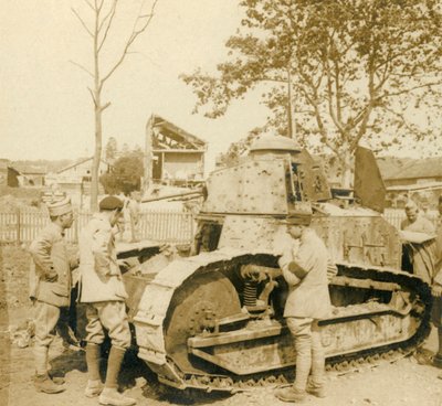 Pequeño tanque Renault, c1914-c1918 de Unbekannt