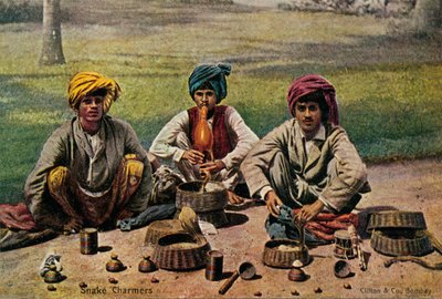 Encantadores de serpientes, c. 1910 de Unbekannt