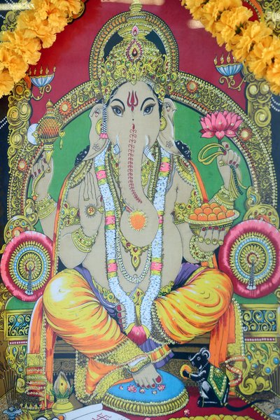 Templo Sri Thenday Yutthapani. Ganesh. Pintura. Ciudad Ho Chi Minh. Vietnam de Unbekannt