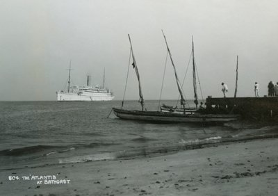 Vapor Atlantis frente a Bathurst, Gambia, siglo XX de Unbekannt