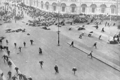 Lucha callejera en Petrogrado, Rusia, 17 de julio de 1917 de Unbekannt