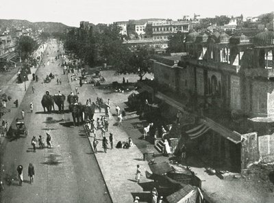 Escena de calle en la ciudad de Jaipur, India, 1895 de Unbekannt