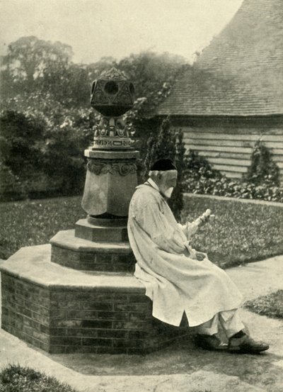 Reloj de sol en el jardín de Limnerslease, y... G. F. Watts, Esq., R.A., c. 1890s, 1902 de Unbekannt