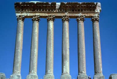 Templo de Zeus Heliopolitano, Baalbek, Líbano, 10-249 AD de Unbekannt