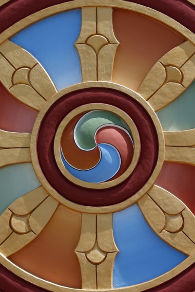Templo de los Mil Budas. Congregación Dashang Kagyu Ling. Rueda del Dharma, La Boulaye, Francia de Unbekannt