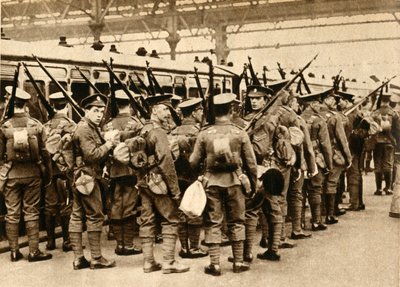 Territoriales del campamento de verano - Terriers embarcando en Waterloo, 1914-1918 de Unbekannt