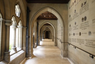 La catedral americana de la Santísima Trinidad, París. Claustro, 20150920, París, Francia de Unbekannt