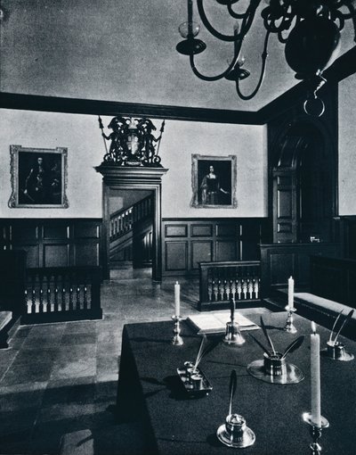 La sala de asambleas de la Casa de los Burgueses, c1938 de Unbekannt