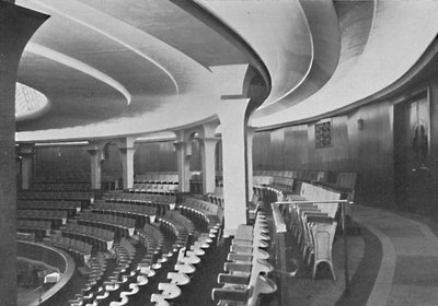 La Cúpula: Interior Después de las Alteraciones - detalles del techo interior y paneles, 1939 de Unbekannt