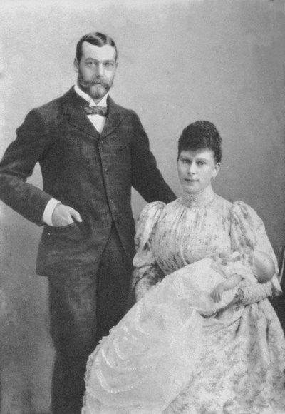 El duque y la duquesa de York, con el príncipe Eduardo infante, 1894 1936 de Unbekannt
