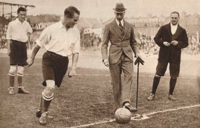 El Duque de York, partido de fútbol benéfico, Tottenham Hotspurs y Corinthians, c1921 de Unbekannt