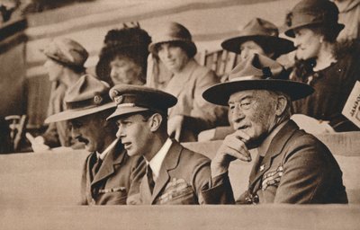 El Duque de York, luego Rey Jorge VI, con Lord Baden-Powell en un Jamboree, Wembley, 1924 de Unbekannt