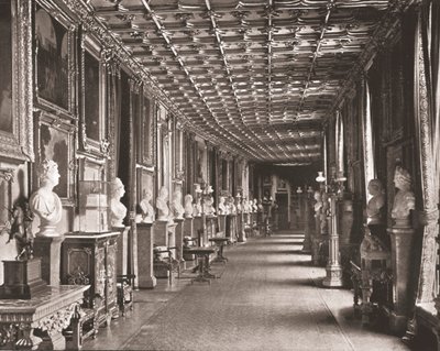 El Corredor Este, Castillo de Windsor, Berkshire, 1894 de Unbekannt