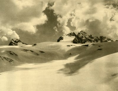 El glaciar Hallstätter, montañas Dachstein, Alta Austria de Unbekannt