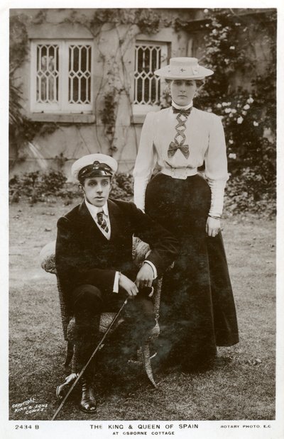 El rey y la reina de España en Osborne Cottage, Isla de Wight, c1906-c1919 de Unbekannt