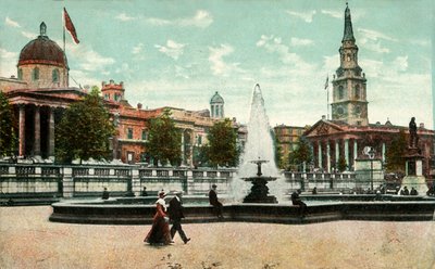 La Galería Nacional, St Martin in the Fields, y fuentes en Trafalgar Square, Londres, c1910 de Unbekannt