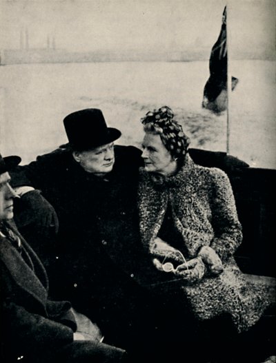 El Primer Ministro visita los muelles de Londres, c1940, 1945 de Unbekannt