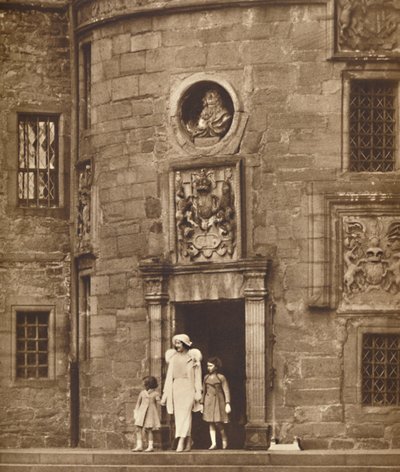 La Reina en su antiguo hogar, Castillo de Glamis de Unbekannt