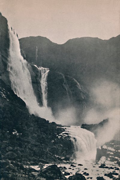 Las cataratas de Skjeggedal, 1914 de Unbekannt