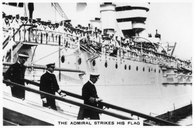 El almirante arriando su bandera, HMS Warspite de Unbekannt