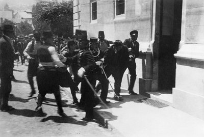 El arresto del asesino Gavrilo Princip el 28 de junio de 1914 de Unbekannt