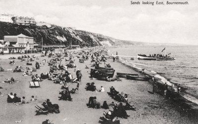 La playa en Bournemouth, Dorset, c1920s de Unbekannt
