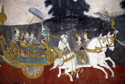 El interior de los muros del recinto de la pagoda de plata está cubierto con murales que representan historias del Reamker, es decir, la versión jemer del clásico épico indio, el Ramayana. Algunas secciones de los murales están deterioradas y dañadas por e de Unbekannt