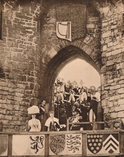 La investidura del Príncipe de Gales en el Castillo de Caernarvon, 13 de julio de 1911, 1935 de Unbekannt
