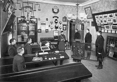 Los reclutas de la policía en la escuela de policía de San Petersburgo, 1903 de Unbekannt