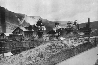 La escena de la huelga del carbón: Una mina típica del sur de Gales, 1915 de Unbekannt