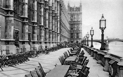 La terraza de la Casa de los Comunes, Londres, 1926-1927 de Unbekannt