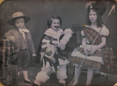Tres niños disfrazados, 1850s de Unbekannt