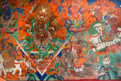 Budismo tibetano; antigua pintura mural en la sala de asambleas; demonio luchando con arcos y flechas; Monasterio Trakthok Gompa; Sakti cerca de Leh; distrito de Ladakh; Jammu y Cachemira; India; Asia del Sur; Asia de Unbekannt