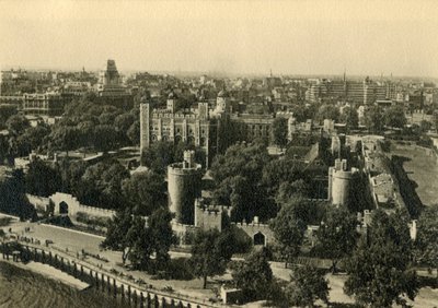Torre de Londres. Vista general desde el sur, c1920 de Unbekannt