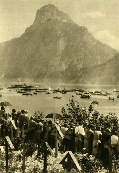 Traunstein y Traunsee, Alta Austria, c1935 de Unbekannt